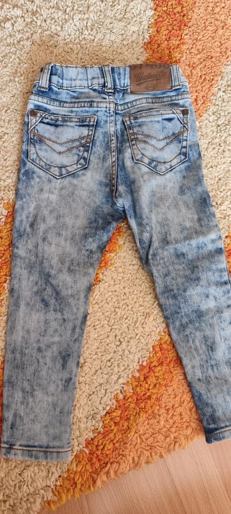 Frajerke rifle s pulovrom, f&f,86