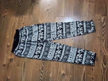 Nohavice bielo čierne málo nosené, tally weijl,32