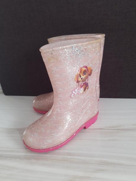 Gumáky labkova patrola, 26