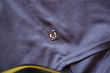 Vintage nike tn / total 90 swoosh shield y2k dre, nike,m