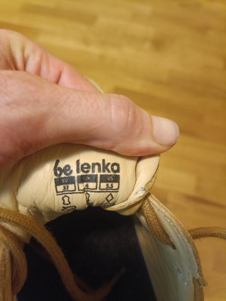 Topánky be lenka, be lenka,37