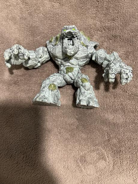 Schleich - kamenozrut, 