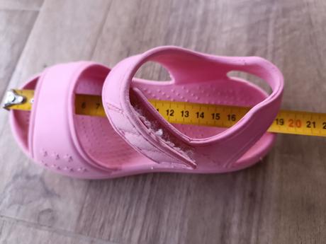 Sandále plážové, 28