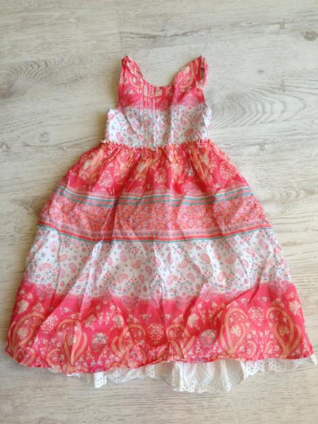 Prekrásne šatočky, c&a,98