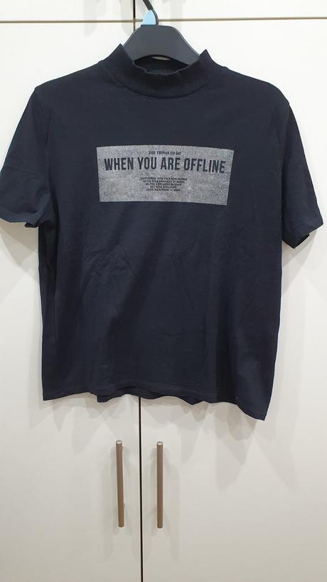 Dámske tričko so stojačikom, s