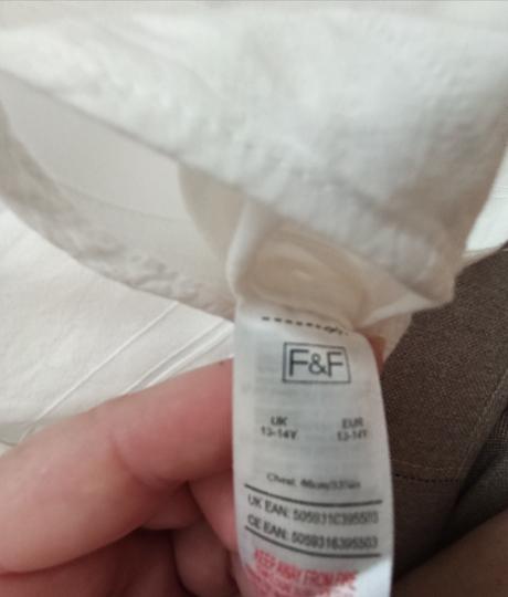 Biela polokosela, f&f,158