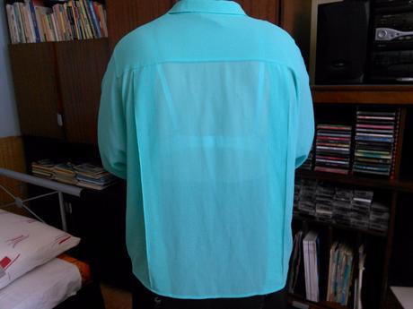 Tyrkysová blúzka s dlhými rukávmi, 44