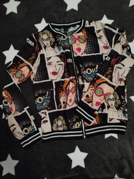 Komixova bluzka/mikinka, 38