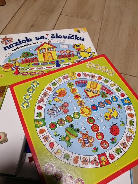 Nezlob se, človíčku, človeče nehnevaj sa, 