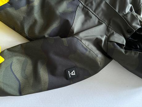 Lyziarska bunda, burton,140