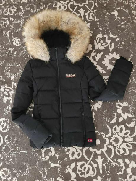 Bunda napapijri s hustym kozuskom, napapijri,s