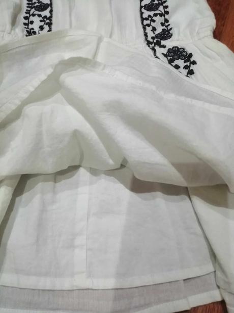 Šaty 140/146 s poštou, 146