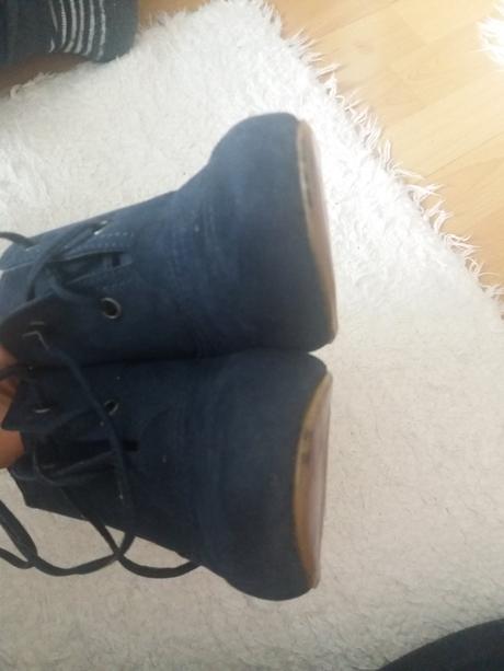 Clenkove boticky laura scot, 39