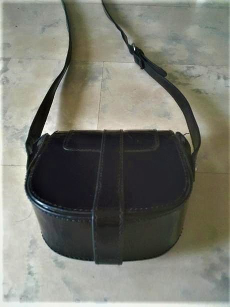 Laková kabelka over cross zara, zara