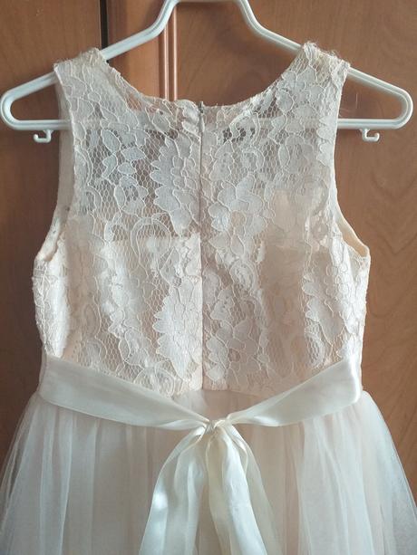 Dievčenské spoločenské šaty, 128