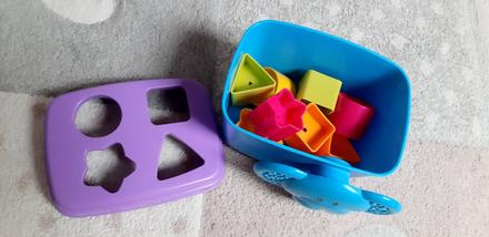 Fisher price sloník vkladačka, 