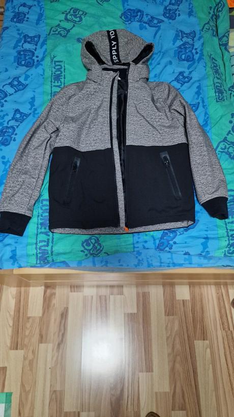 Čierno sivá softshellová bunda h&m 146, h&m,146