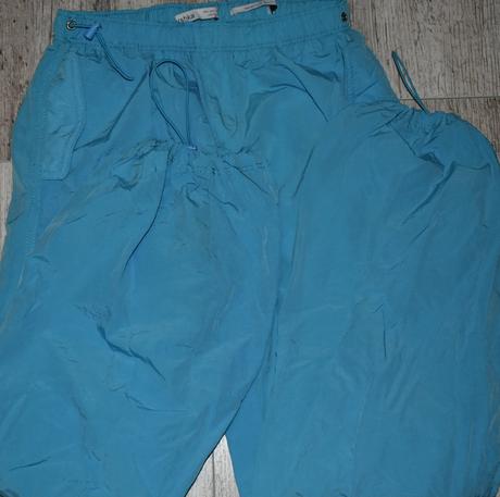 Nohavice, bershka,s