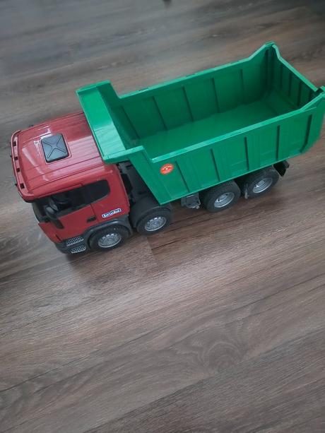 Tatra bruder cena s postou,