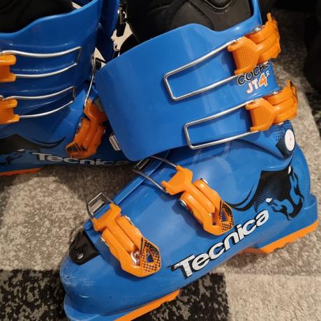 Lyziarky, tecnica,37