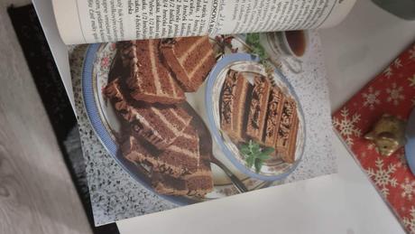 Sladká hrncekova kucharka,