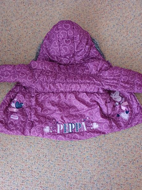 Dievčenská bundička, tu,92