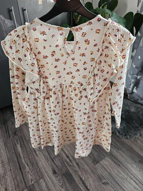 Kvietkované šaty zara, zara,110