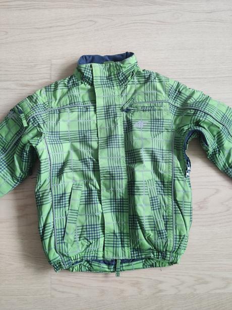 Chlapčenská vetrovka 4f, 128