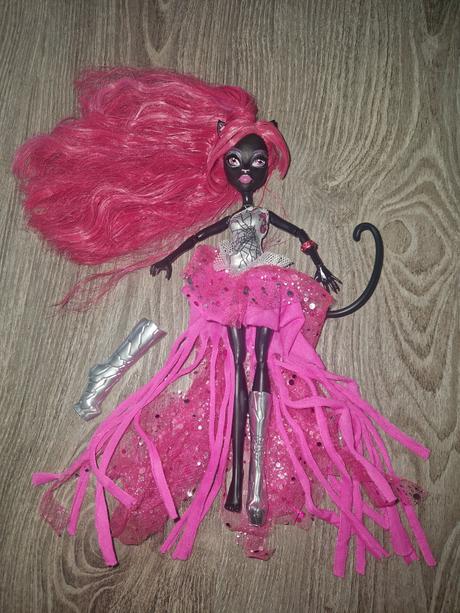 Monster high catty noir, 