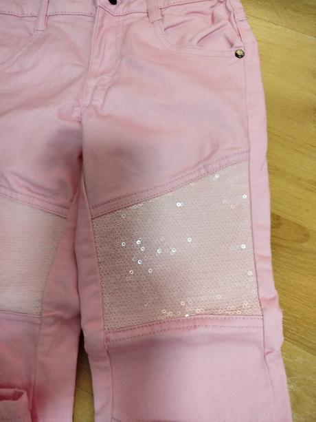 Nohavice s trblietkami, dopodopo,134