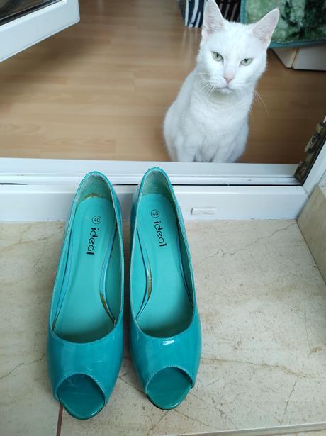 Lakované sandále, 40