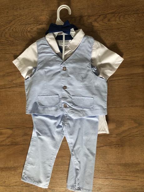 Chlapčenský oblek, 74