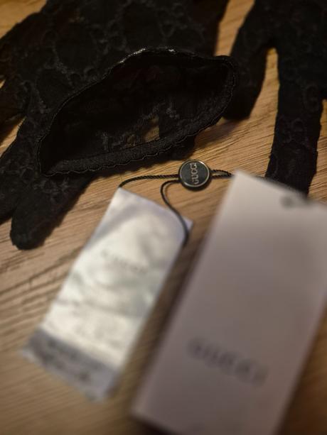 Gucci večerné rukavice na ples, m