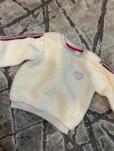 Bundička / mikinka, ergee,86