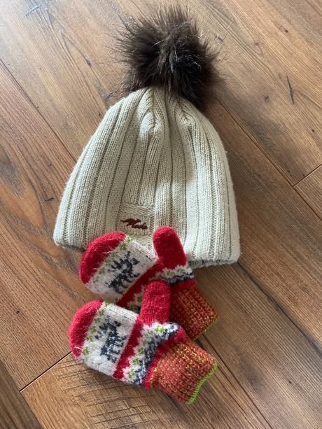 Zimná čiapka s rukavičkami, koala baby,104
