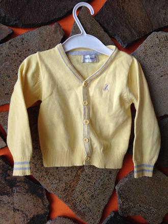 Krásny svetrík, early days,80