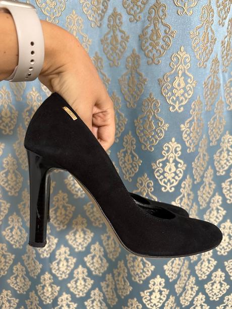 Elegantne semišove lodičky, 38