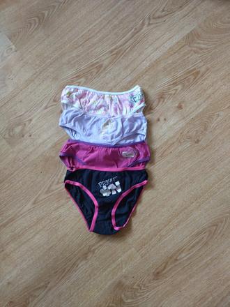 Dievčenské gaťky nohavičky, 122