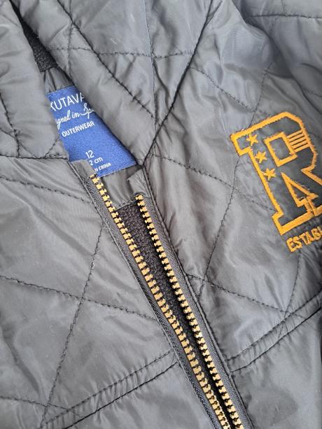 Prechodný kabát, 146