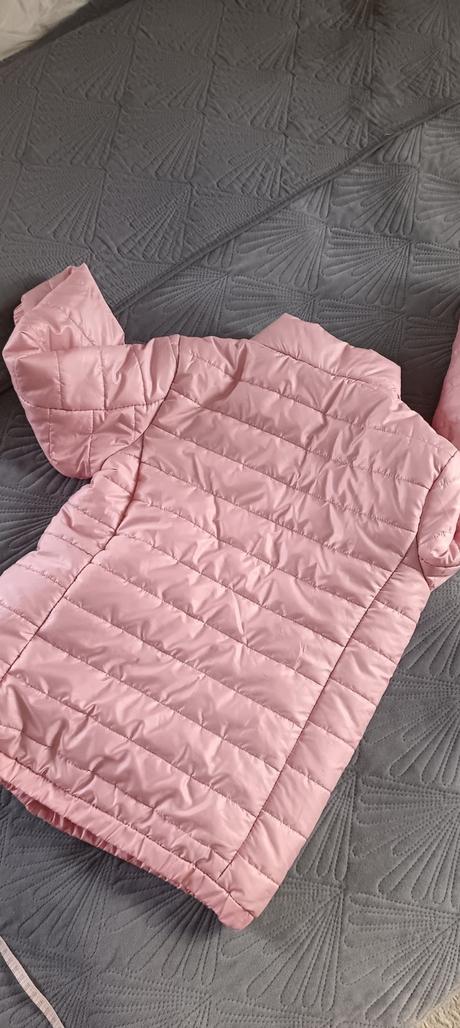 Ružová bundička, 158