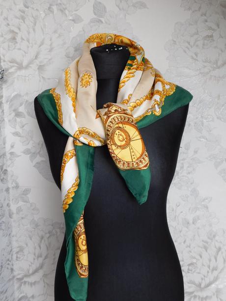 Kvalitná elegantná hodvabna šatka, xl