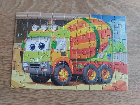 Puzzle viac druhov,