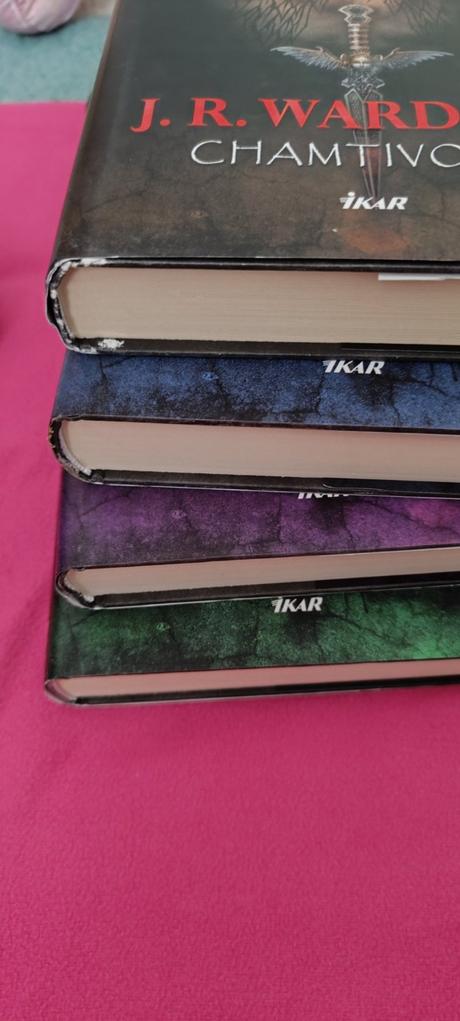 J.r. ward-ová séria pád anjelov, 