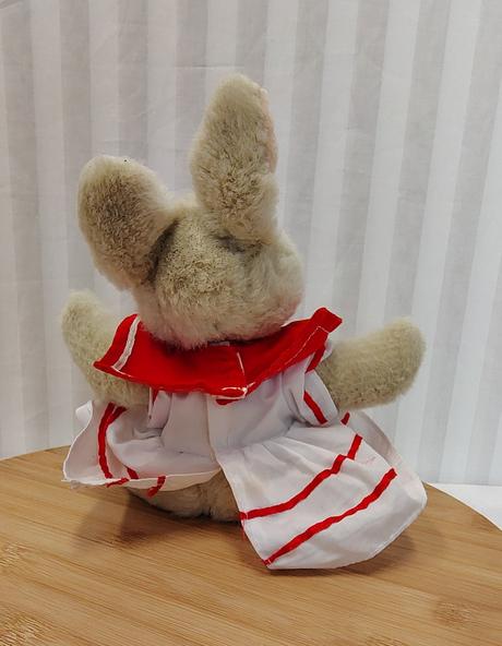 Plyšový zajac v šatách, apple valley, 22 cm, 