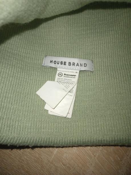 Dámska čiapka, house