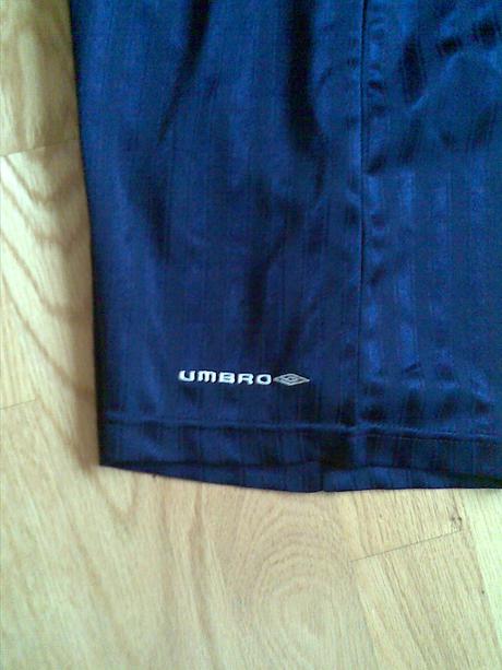 Kratasy , umbro,158