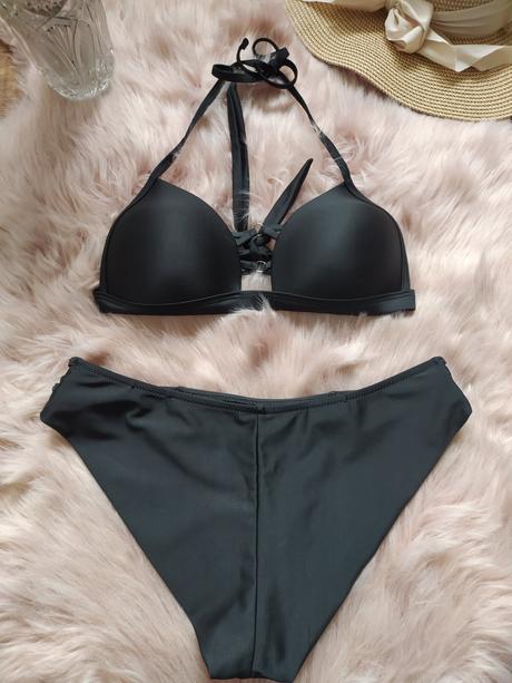 Čierne dvojdielne plavky, m