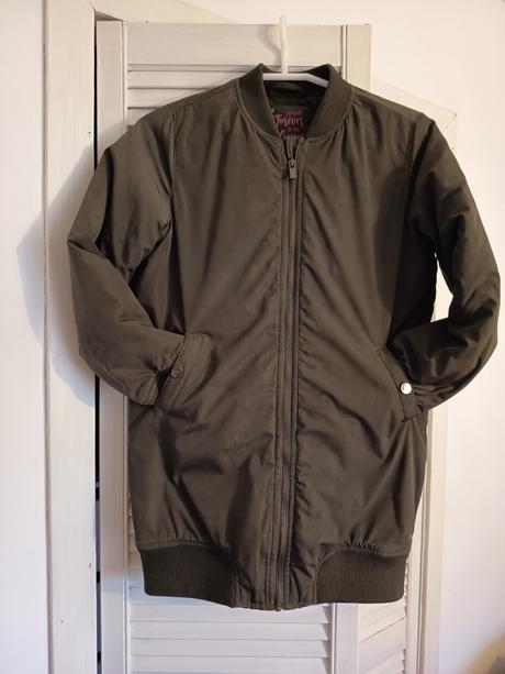 Nádherný ý kabátik, reserved,140