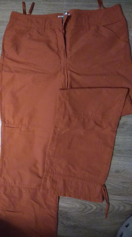 Športové nohavice, 40