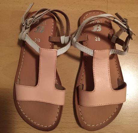 Sandálky-nenosené, baťa,28